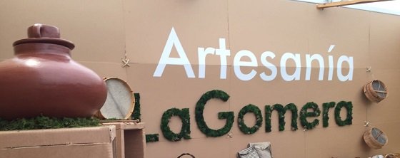 Una veintena de artesanos en una muestra del sector en Valle Gran Rey