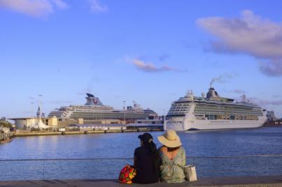 Las Palmas de Gran Canaria celebra las fiestas navideñas a ritmo de temporada alta de cruceros