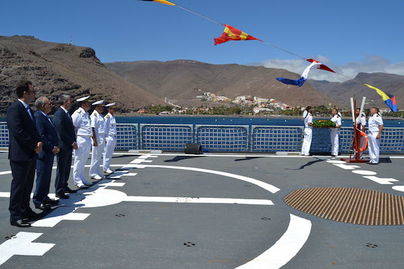 Homenaje a los emigrantes, inmigrantes y fallecidos en el mar