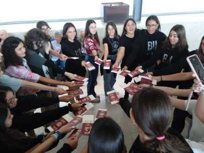 Medio millar de estudiantes accederá a becas de inmersión lingüística en cinco países