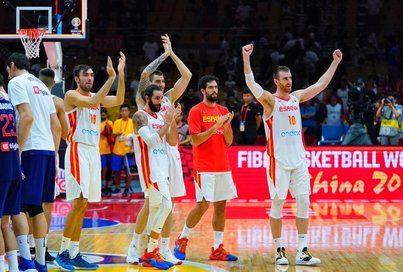 España barre a la todopoderosa Serbia y se enfrentará a Polonia en cuartos