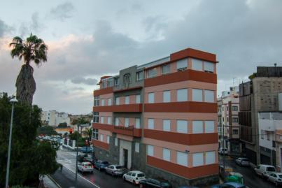 CC-PNC solicita la Medalla de Oro de la isla de Tenerife para el Colegio Oficial de Médicos de Santa Cruz de Tenerife