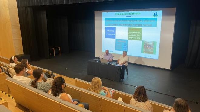 El COP de Tenerife promueve colegios libres de acoso escolar a través del Programa TEI