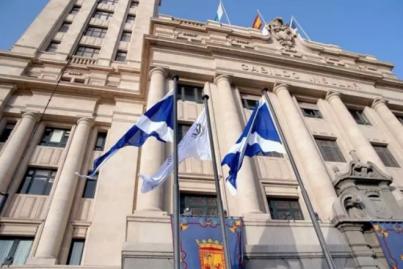 El Cabildo muestra su apoyo unánime al pueblo ucraniano ante la invasión rusa