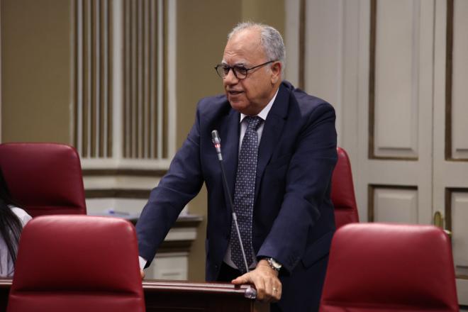 Curbelo califica los presupuestos de restrictivos y con incertidumbre