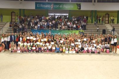 Las gimnastas del Batistana celebran su año más glorioso en la clausura de temporada en el pabellón de El Chorrillo
