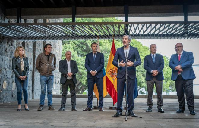 Gobierno, empresarios y sindicatos reclaman al Estado flexibilizar la regla de gasto