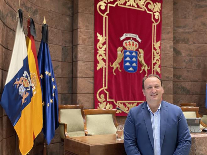Cs en el Parlamento de Canarias insta a tener presente al transporte de mercancías en las zonas de bajas emisiones