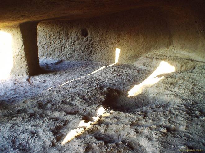 El yacimiento de Cuatro Puertas muestra la entrada del solsticio de verano