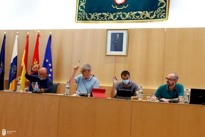 Tías aprueba las cuentas generales de 2021 con un aumento en recaudación neta y en subvenciones
