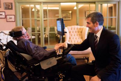 El Gobierno de Canarias dice que Hawking fue "un ejemplo de superación" que resaltó el valor científico de las islas