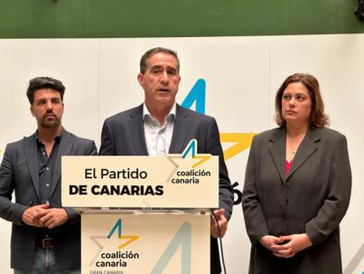 Francisco Candil: "El Ayuntamiento tiene margen para bajar la presión fiscal a las familias y las empresas basándose en objetivos de movilidad y sostenibilidad"