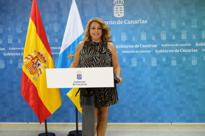 Canarias afianza la bajada de paro