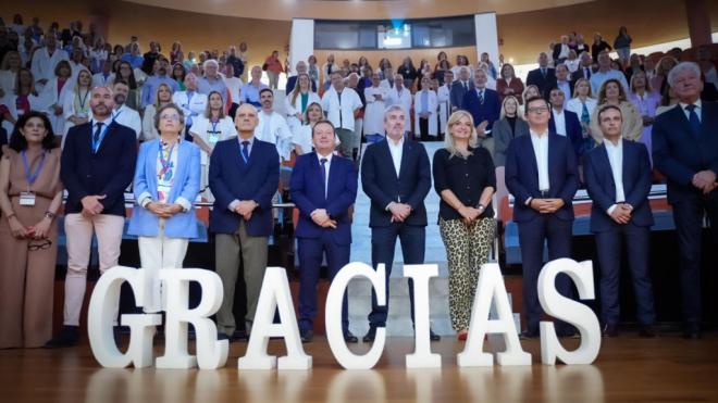 El Hospital Doctor Negrín celebra 25 años de historia
