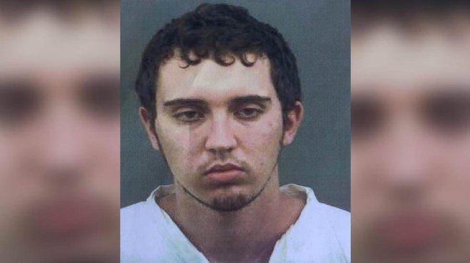 La madre del tirador de El Paso informó a la Policía de que su hijo tenía un arma