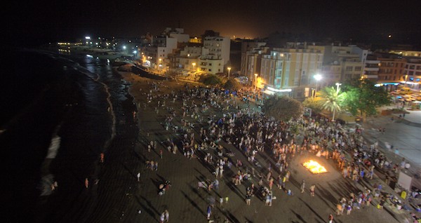 Cuentacuentos, batucada y fogaleras para celebrar la mágica noche de San Juan