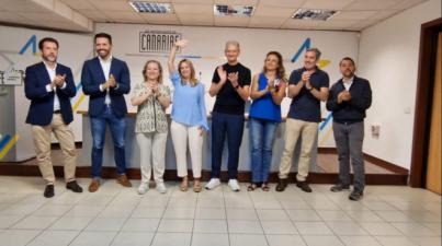 Rosa Dávila elegida como la primera mujer nacionalista que encabeza la lista al Cabildo de Tenerife