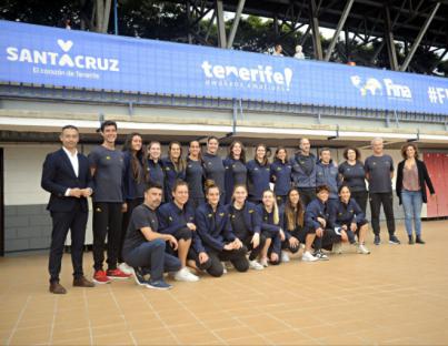 La selección española femenina de waterpolo ya se ejercita en la piscina Acidalio Lorenzo