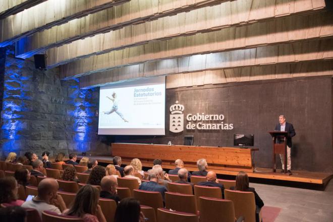 Clavijo reivindica la valía del Estatuto de Autonomía para afianzar los derechos de Canarias en el Estado
