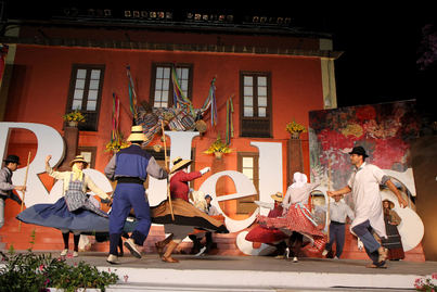 El decano Festival de las Islas de este sábado vuelve a colocar a Los Realejos como capital del folclore canario