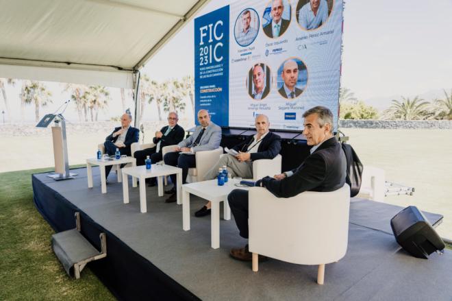 Canarias registra los mejores datos de empleo de los últimos seis años en la Construcción