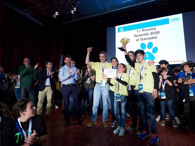 Aldeatron Robotix y Curiosity I, vencedores de la First Lego League Canarias 2017