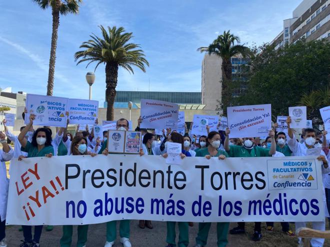 El 72% de los medicos y facultativos especialistas de Canarias secundó la huelga
