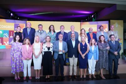 Conchi Narváez clausura, junto al presidente canario Ángel Víctor Torres, el I Congreso de Administración Local de Funcionarios Habilitados Nacionales