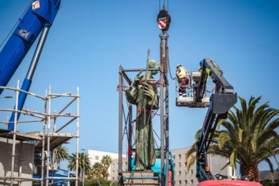 El Cabildo instala la escultura del Padre Anchieta en la zona del Gran Anillo Peatonal