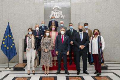 Torres reconoce la importancia de la industria tabaquera con más de 40 empresas que generan 5.000 empleos