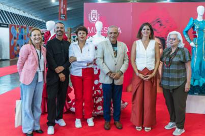 El Cabildo inicia contactos para colaborar con la Semana Internacional de la Moda Flamenca