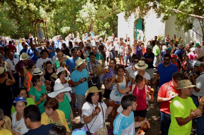 Hermigua organiza el transporte a la Fiesta de El Cedro