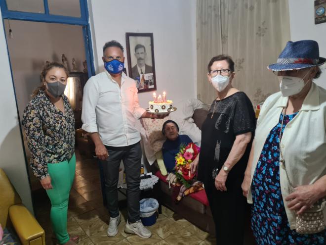 Corina Rodríguez López, vecina de Arguayo, celebró sus 101 años de vida