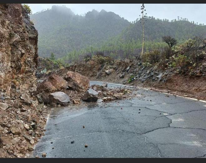 La tormenta Hermine provoca fuertes lluvias y numerosos cierres de carreteras en Gran Canaria