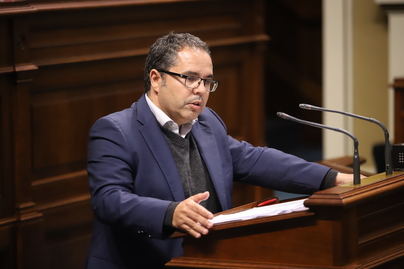 El PSOE reclama que se suban los salarios