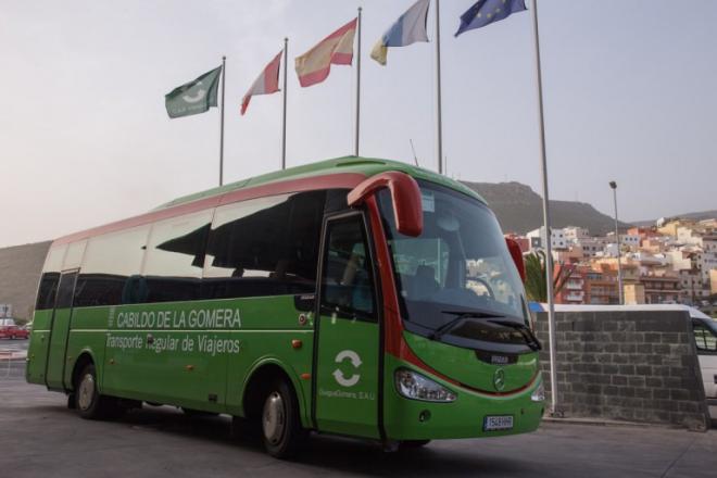 ASG destaca el compromiso del Cabildo con el fomento del transporte público en La Gomera