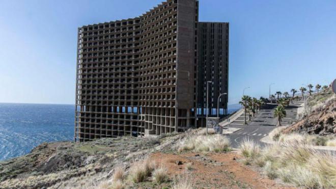 Santa Cruz adjudica el proyecto de redacción para la demolición del hotel de Añaza
