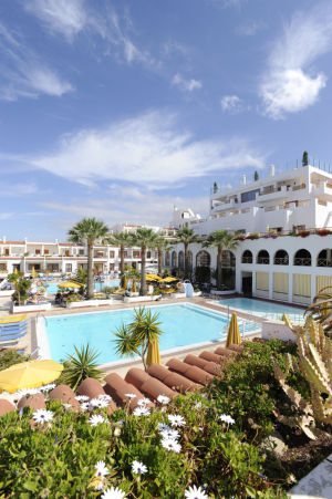 El Hotel Mar y Sol recibe el premio SENDA por un entorno sin barreras físicas