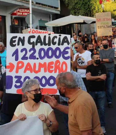 La Plataforma de Afectados por el Volcán pide cambiar la ley para que se les expropie con el valor de antes de la erupción