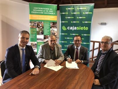 ADER La Palma y Cajasiete firman un nuevo convenio de colaboración financiera