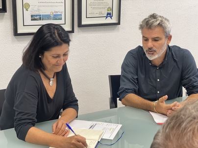 Ciudad Sostenible expone al Cabildo las demandas de los portuenses sobre el servicio de guaguas