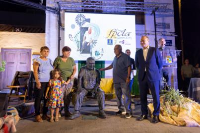 Inauguran escultura en homenaje a Ico en La Aldea