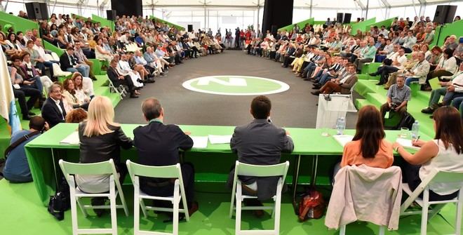 NC acuerda una ponencia política con vocación de aglutinar a las fuerzas canaristas del Archipiélago