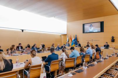 Se da por controlado el incendio y se continúa trabajando para su extinción