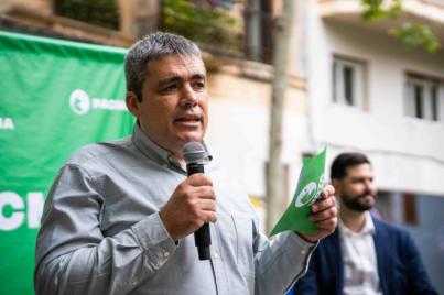 PACMA insta a la JEC a permitir el acceso de animales a los colegios electorales