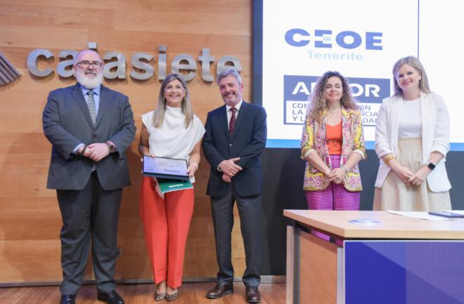 HiperDino reafirma su posición como la empresa canaria más responsable