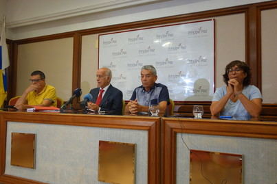 Afectados de Puerto Naos y La Bombilla presentan medidas cautelares urgentes ante el TSJC
