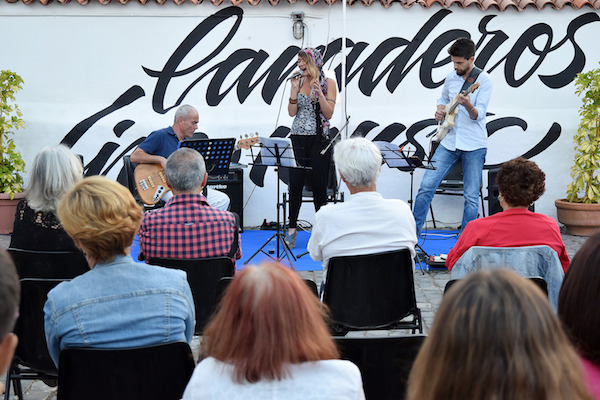 ‘Lavaderos Live Music’ se despide con un tributo a los boleros de Manzanero