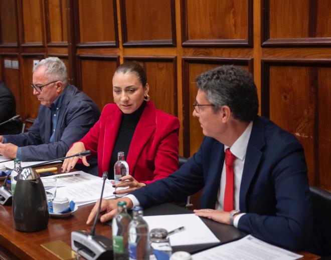 CC considera que el rechazo a las enmiendas muestra el “cesarismo” del grupo de gobierno