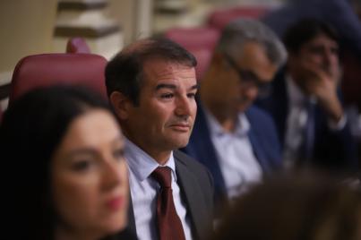 El PSOE avisa al PP: “No permitiremos que vendan la Sanidad canaria a unos pocos”